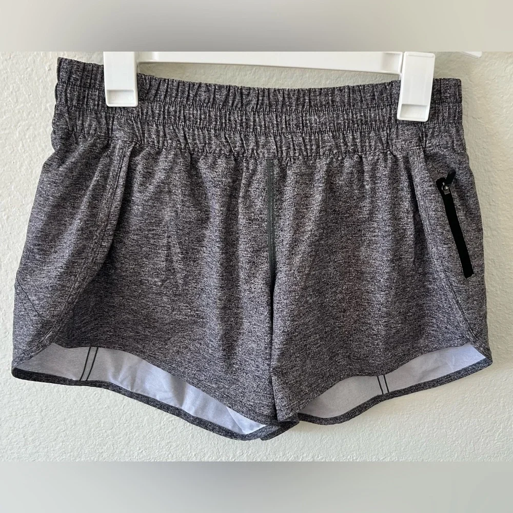 Lululemon Tracker Short V *4" Heather Lux Multi‎ Black SZ 10 - Picture 2 of 8